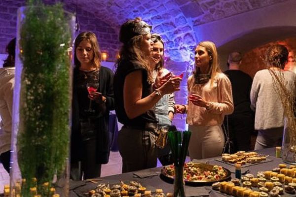 Cocktail après le jeu escape game société secrète